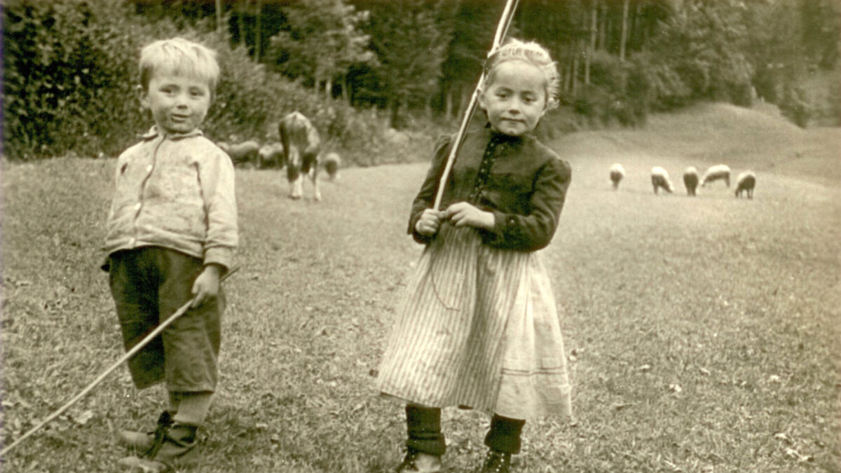 Schwarzwaldkinder beim Viehhüten. | Bildquelle: BR