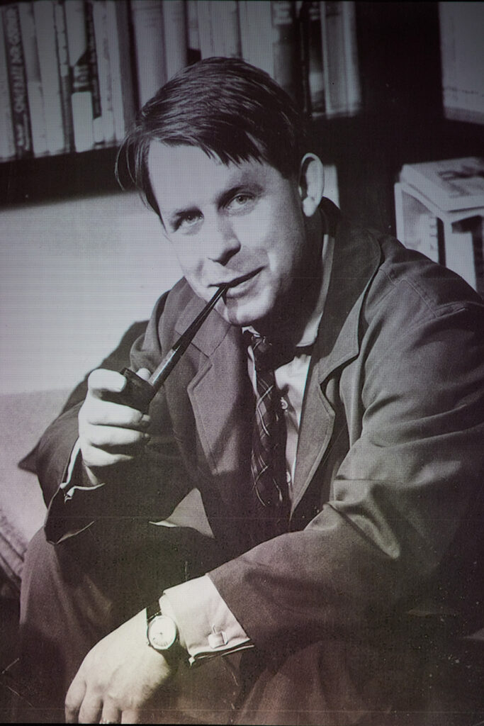 Porträt Siegfried Lenz in den 1950er Jahren (Foto: Siegfried Lenz Stiftung)